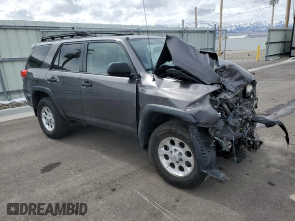 2010 Toyota 4Runner Trail with VIN JTEBU5JR4A5032960, listed as a Copart auction lot 50016095 with Not Provided miles and Salvage Title. Bid and sale history available at DreamBid. Image 4.