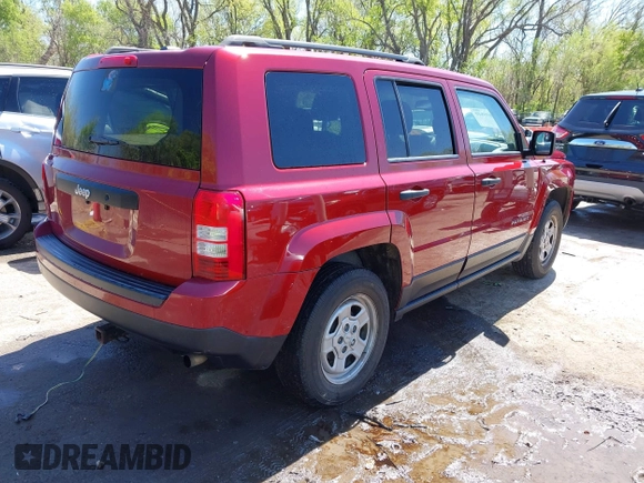 2016 Jeep Patriot Sport with VIN 1C4NJPBA1GD749488, listed as a IAAI auction lot 42039840 with 135,565 mi miles and . Bid and sale history available at DreamBid. Image 4.
