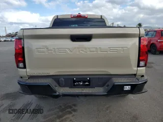 2024 Chevrolet Colorado 4WD Trail Boss z VIN 1GCPTEEK2R1256807, wystawiony jako Copart lot #47854475 z przebiegiem 6 592 mil mil oraz Szkoda całkowita • Salvage title. Historia ofert i sprzedaży dostępna na DreamBid. Obrazek 6.