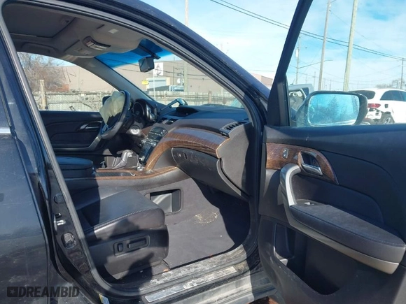 2012 Acura MDX with VIN 2HNYD2H25CH520794, listed as a IAAI auction lot 41427940 with 146712 miles. Bid and sale history available at carsss.com. Image 5.