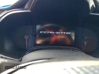 2018 Chevrolet Corvette 3LT with VIN 1G1YF2D75J5104520, listed as a Copart auction lot 43556064 with 16,116 mi miles. Bid and sale history available at carsss.com. Image 9.