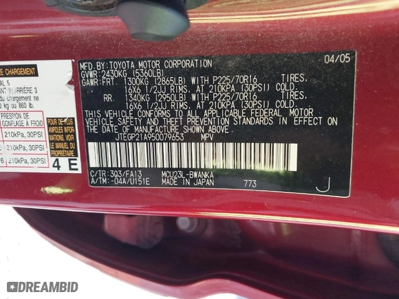 2005 Toyota Highlander with VIN JTEGP21A950079653, listed as a IAAI auction lot 42032474 with 204,316 mi miles. Bid and sale history available at carsss.com. Image 9.