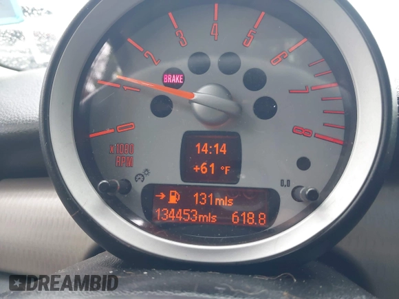 2010 MINI Hardtop with VIN WMWMF3C55ATZ26755, listed as a IAAI auction lot 42196335 with 134,453 mi miles and . Bid and sale history available at DreamBid. Image 7.