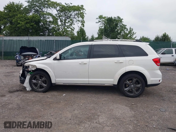 2015 Dodge Journey Crossroad with VIN 3C4PDCGG0FT547112, listed as a IAAI auction lot 42607720 with 114,481 mi miles and . Bid and sale history available at DreamBid. Image 13.