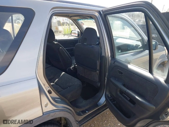 2006 Honda CR-V LX with VIN JHLRD68586C024863, listed as a IAAI auction lot 41569505 with 210,624 mi miles. Bid and sale history available at carsss.com. Image 8.