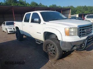 2013 GMC Sierra 1500 SLT с VIN 3GTP2WE79DG290225, выставлен на аукционе IAAI как лот 42564482 с пробегом 175 873 миль миль и . История ставок и продаж доступна на DreamBid. Изображение 1.