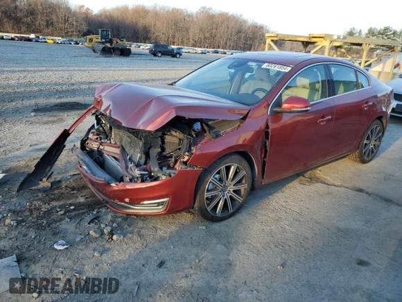 2014 Volvo S60 T6 with VIN YV1902FH7E2287875, listed as a Copart auction lot 80261854 with 130,361 mi miles and Salvage Title. Bid and sale history available at carsss.com. Image 1.