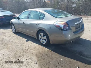 2008 Nissan Altima 2.5 S with VIN 1N4AL21E28C129424, listed as a IAAI auction lot 41967867 with 67,743 mi miles. Bid and sale history available at carsss.com. Image 3.