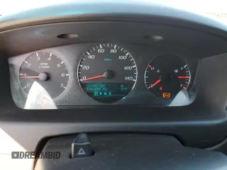 2014 Chevrolet Impala LT with VIN 2G1WB5E39E1147619, listed as a Copart auction lot 46898055 with 146,009 mi miles and Salvage Title. Bid and sale history available at DreamBid. Image 9.