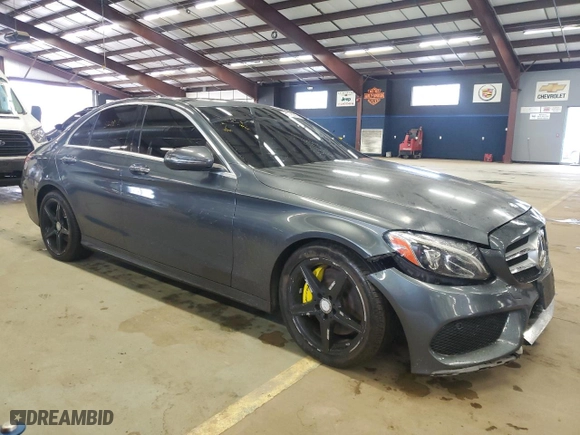 2016 Mercedes-Benz C-Class C 300 Luxury with VIN 55SWF4KB5GU101091, listed as a Copart auction lot 51799985 with 69,322 mi miles and Clean Title. Bid and sale history available at carsss.com. Image 4.