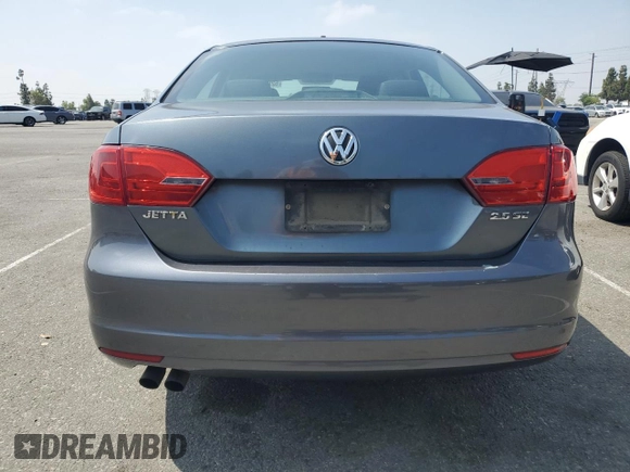 2011 Volkswagen Jetta SE with VIN 3VWDZ7AJ5BM308821, listed as a Copart auction lot 62011735 with 177,312 mi miles and Salvage title. Bid and sale history available at DreamBid. Image 6.