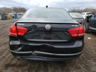 2015 Volkswagen Passat SEL Premium with VIN 1VWCT7A31FC121677, listed as a Copart auction lot 50835905 with 122,782 mi miles and Salvage title. Bid and sale history available at DreamBid. Image 6.