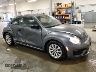 2017 Volkswagen Beetle Fleet with VIN 3VWF17AT9HM604385, listed as a Copart auction lot 50398445 with 81,995 mi miles and Salvage title. Bid and sale history available at DreamBid. Image 4.