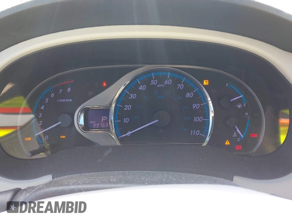 2014 Toyota Sienna XLE with VIN 5TDYK3DC8ES457940, listed as a IAAI auction lot 42039472 with 99,769 mi miles and . Bid and sale history available at DreamBid. Image 7.