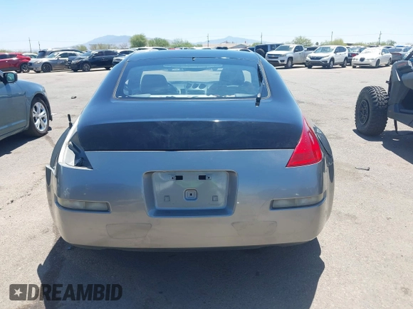 2004 Nissan 350Z Enthusiast z VIN JN1AZ34D74T164233, wystawiony jako IAAI lot #42509421 z przebiegiem 90 780 mil mil oraz . Historia ofert i sprzedaży dostępna na DreamBid. Obrazek 17.