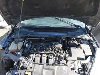 2015 Ford Focus SE with VIN 1FADP3F29FL268677, listed as a IAAI auction lot 42037244 with 118,018 mi miles. Bid and sale history available at carsss.com. Image 10.