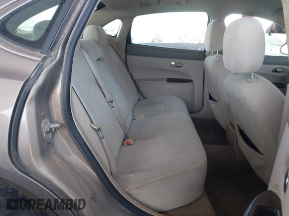 2007 Buick LaCrosse CX with VIN 2G4WC582971189617, listed as a IAAI auction lot 42510949 with Not provided miles and . Bid and sale history available at DreamBid. Image 8.