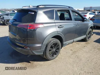 2018 Toyota RAV4 XLE with VIN 2T3WFREV0JW451962, listed as a IAAI auction lot 41670185 with 75,718 mi miles. Bid and sale history available at carsss.com. Image 4.