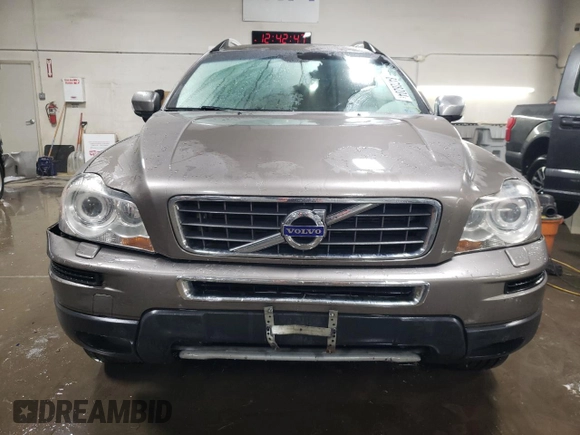 2012 Volvo XC90 with VIN YV4952CZ3C1627415, listed as a Copart auction lot 84728204 with 146,142 mi miles and Salvage Title. Bid and sale history available at carsss.com. Image 5.
