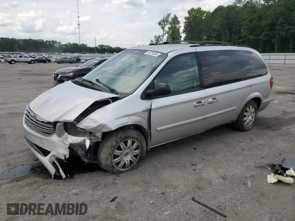 2006 Chrysler Town & Country Touring z VIN 2A4GP54L46R871164, wystawiony jako Copart lot #54726995 z przebiegiem 200 086 mil mil oraz Szkoda całkowita • Salvage title. Historia ofert i sprzedaży dostępna na DreamBid. Obrazek 1.