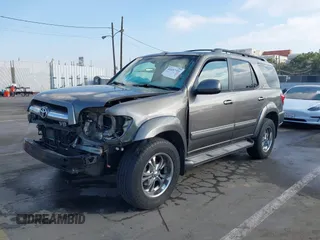 2006 Toyota Sequoia SR5 with VIN 5TDBT44A16S265882, listed as a IAAI auction lot 41453921 with Not Provided miles and . Bid and sale history available at DreamBid. Image 2.