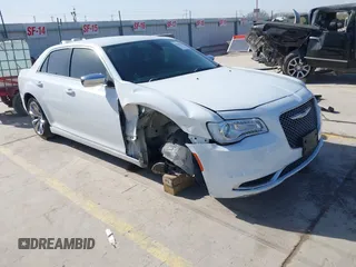 2019 Chrysler 300 Touring with VIN 2C3CCAAG0KH505545, listed as a IAAI auction lot 41679928 with 68,643 mi miles. Bid and sale history available at carsss.com. Image 1.