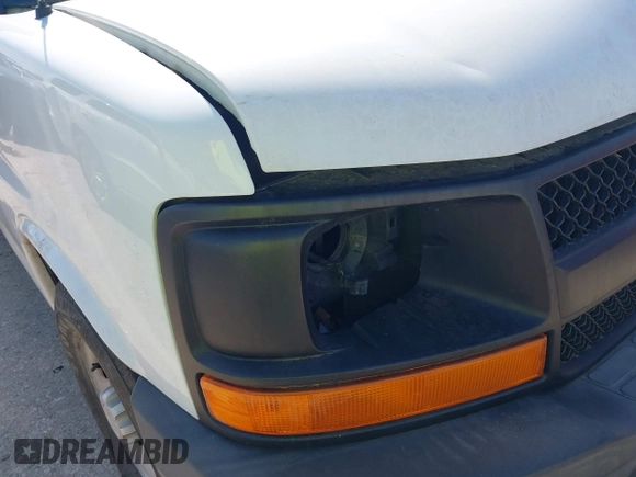 2015 Chevrolet Express Cargo с VIN 1GCWGFCFXF1184780, выставлен на аукционе IAAI как лот 42180137 с пробегом 103 453 миль миль и . История ставок и продаж доступна на DreamBid. Изображение 17.