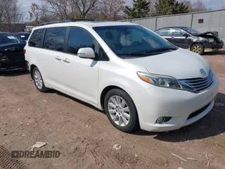 2016 Toyota Sienna XLE with VIN 5TDYK3DC5GS700459, listed as a IAAI auction lot 41905607 with Not provided miles and . Bid and sale history available at DreamBid. Image 1.