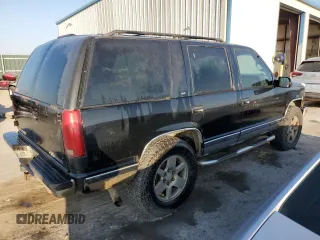 1997 GMC Yukon with VIN 1GKEK13R4VJ752757, listed as a Copart auction lot 75574214 with 251,193 mi miles and Clean Title. Bid and sale history available at carsss.com. Image 3.