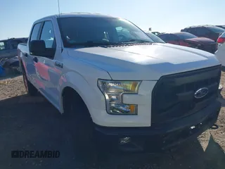 2017 Ford F-150 XL with VIN 1FTEW1EF7HKE40434, listed as a IAAI auction lot 41635157 with 122,338 mi miles. Bid and sale history available at carsss.com. Image 1.