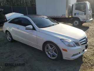 2013 Mercedes-Benz E-Class E 350 with VIN WDDKJ8JB7DF221348, listed as a Copart auction lot 43714395 with 118,564 mi miles and Salvage Title. Bid and sale history available at carsss.com. Image 4.