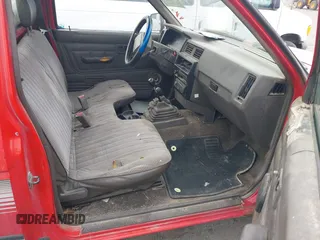 1992 Nissan Frontier XE with VIN 1N6SD11Y3NC326014, listed as a IAAI auction lot 42115936 with 196,493 mi miles and . Bid and sale history available at DreamBid. Image 5.