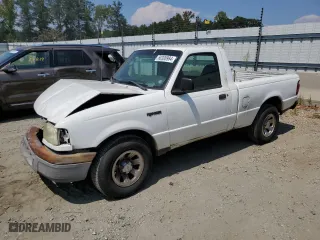 2004 Ford Ranger XL with VIN 1FTYR10D04PB39172, listed as a Copart auction lot 68300984 with 187,111 mi miles and Salvage Title. Bid and sale history available at carsss.com. Image 1.