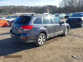 2011 Subaru Outback 3.6R Limited with VIN 4S4BRDJC9B2328048, listed as a IAAI auction lot 41393599 with 123,773 mi miles. Bid and sale history available at carsss.com. Image 4.