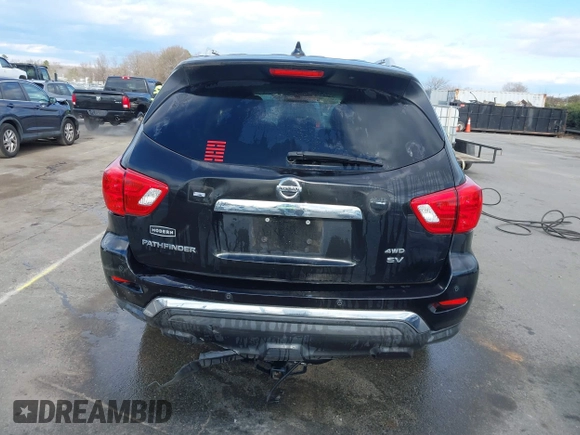 2019 Nissan Pathfinder S z VIN 5N1DR2MM5KC584974, wystawiony jako IAAI lot #41174506 z przebiegiem 76 466 mil mil oraz . Historia ofert i sprzedaży dostępna na DreamBid. Obrazek 16.