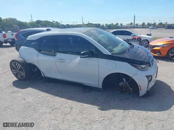2017 BMW i3 with VIN WBY1Z8C32HV891355, listed as a IAAI auction lot 41723555 with 77,773 mi miles. Bid and sale history available at carsss.com. Image 6.