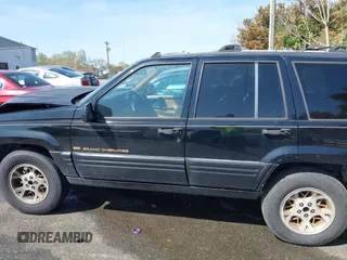 1997 Jeep Grand Cherokee Limited with VIN 1J4GZ78Y1VC658515, listed as a IAAI auction lot 41897266 with 164,033 mi miles and . Bid and sale history available at DreamBid. Image 14.