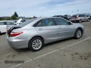 2015 Toyota Camry XLE with VIN 4T1BF1FK7FU896977, listed as a Copart auction lot 46840825 with 163,705 mi miles and Salvage Title. Bid and sale history available at carsss.com. Image 3.