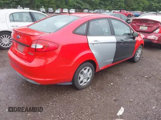2012 Ford Fiesta SE z VIN 3FADP4BJ2CM110873, wystawiony jako IAAI lot #42347413 z przebiegiem 191 727 mil mil oraz . Historia ofert i sprzedaży dostępna na DreamBid. Obrazek 4.