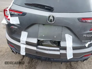 2024 Acura RDX Advance with VIN 5J8TC2H88RL031228, listed as a IAAI auction lot 40833242 with Not provided miles and . Bid and sale history available at DreamBid. Image 17.