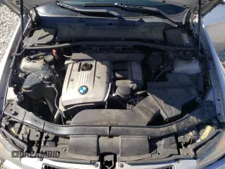 2006 BMW 3 Series 325xi with VIN WBAVD13516KV05787, listed as a Copart auction lot 42367735 with 177,220 mi miles and Salvage Title. Bid and sale history available at carsss.com. Image 11.