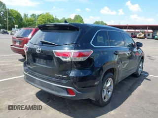2015 Toyota Highlander Limited with VIN 5TDDKRFH3FS178486, listed as a IAAI auction lot 42658588 with 137,213 mi miles and . Bid and sale history available at DreamBid. Image 4.