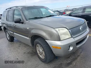 2002 Mercury Mountaineer with VIN 4M2ZU66E82ZJ27704, listed as a IAAI auction lot 41400772 with 196,394 mi miles. Bid and sale history available at carsss.com. Image 1.