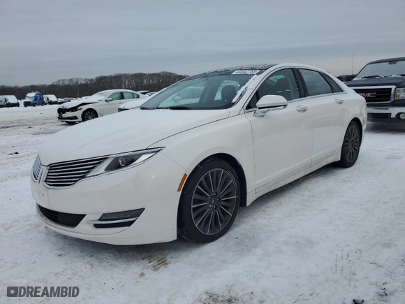 2015 Lincoln MKZ with VIN 3LN6L2JK0FR617626, listed as a Copart auction lot 44502755 with 136,170 mi miles and Clean Title. Bid and sale history available at carsss.com. Image 1.