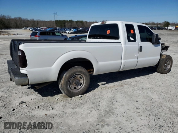 2015 Ford F-250 XLT with VIN 1FT7X2A60FED36803, listed as a Copart auction lot 46367905 with 347,666 mi miles and Salvage title. Bid and sale history available at DreamBid. Image 3.