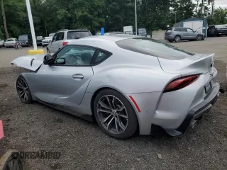 2021 Toyota GR Supra 2.0 with VIN WZ1DB2C07MW040454, listed as a Copart auction lot 66151204 with 30,415 mi miles and Clean Title. Bid and sale history available at carsss.com. Image 2.