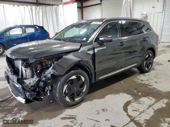 2025 Kia Sorento Hybrid EX with VIN KNDRHDJGXS5323948, listed as a Copart auction lot 81262274 with 261 mi miles and Salvage Title. Bid and sale history available at carsss.com. Image 1.