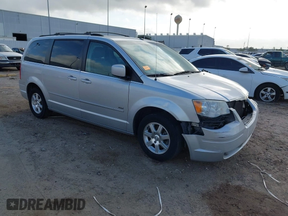 2008 Chrysler Town & Country Touring with VIN 2A8HR54PX8R822991, listed as a IAAI auction lot 42028717 with 152,898 mi miles. Bid and sale history available at carsss.com. Image 1.