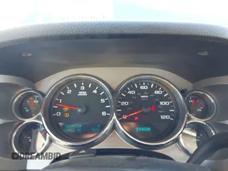 2010 GMC Sierra 1500 SLE z VIN 3GTRKVE30AG239997, wystawiony jako IAAI lot #42056748 z przebiegiem 159 931 mil mil oraz . Historia ofert i sprzedaży dostępna na DreamBid. Obrazek 7.