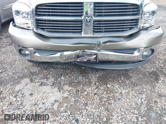 2008 Dodge 1500 SLT with VIN 1D7HA18298J170123, listed as a IAAI auction lot 42252970 with 185,876 mi miles and . Bid and sale history available at DreamBid. Image 6.